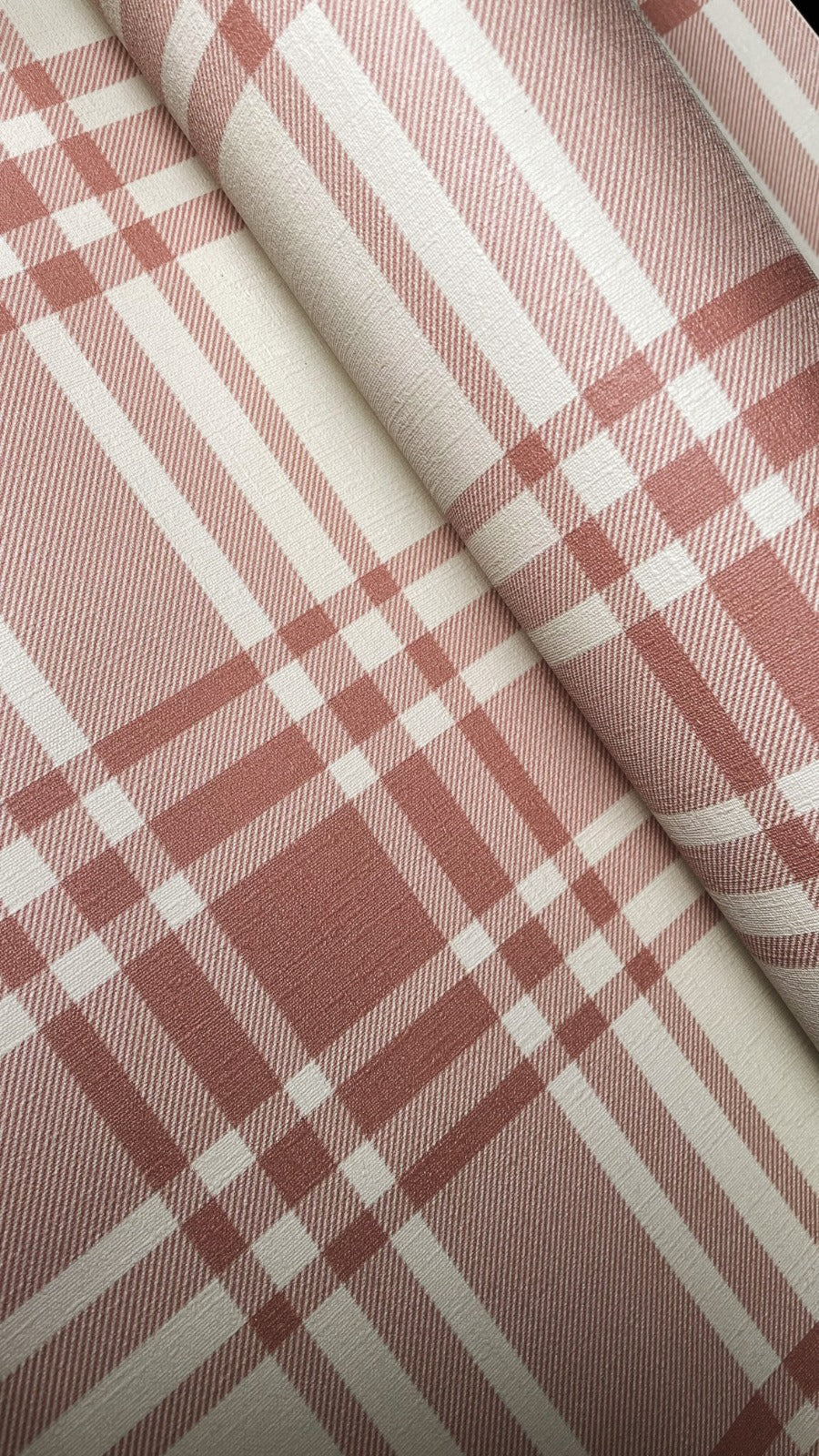 What if your walls could wear stories of comfort and style—instantly transforming your space with the timeless elegance of plaids?